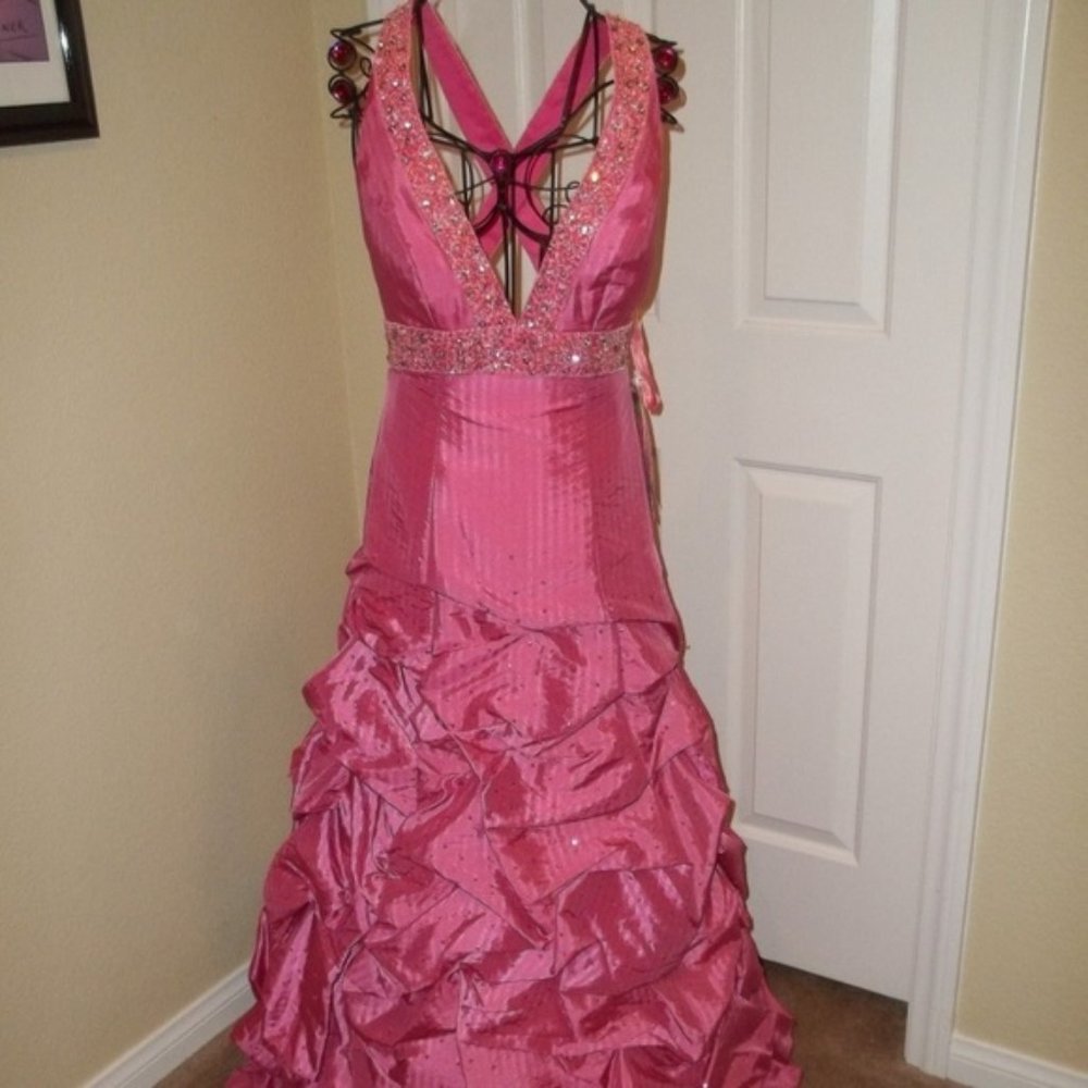 *FINAL PRICE* Pink Stripe Pickup Skirt Formal Prom or Evening Gown 2